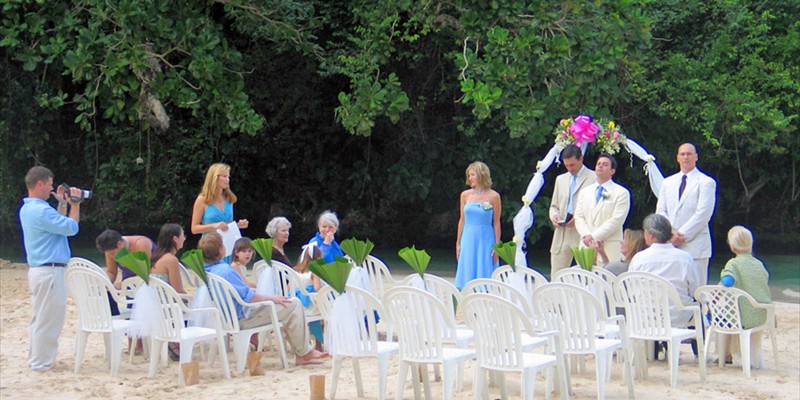 Getting married at Frenchman's Cove Beach